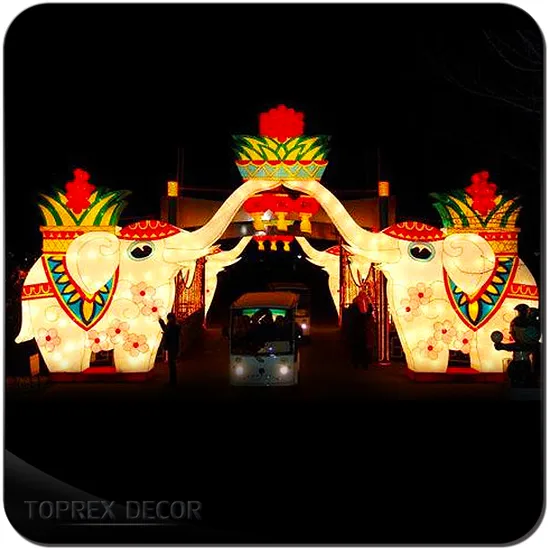 Traditional Fabric Chinese Lanterns Tinsel Garland Motif Animal Lanterns 