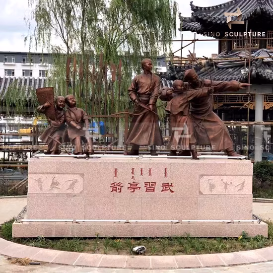 Ancient Concept Bronze Casting Sculpture Surface Patina as Garden Decoration
